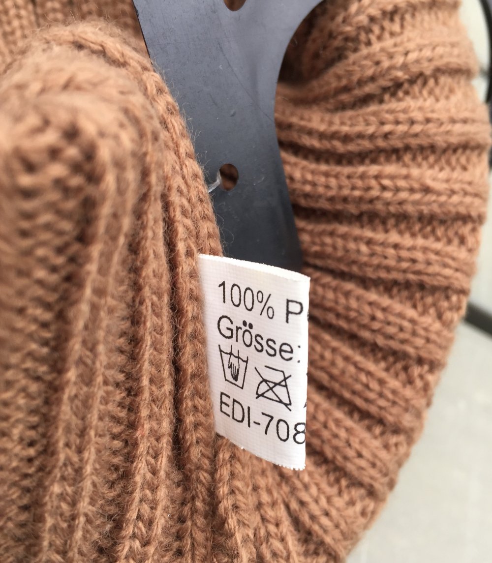 NEU: Strick STIRNBAND Beanie mit Schild