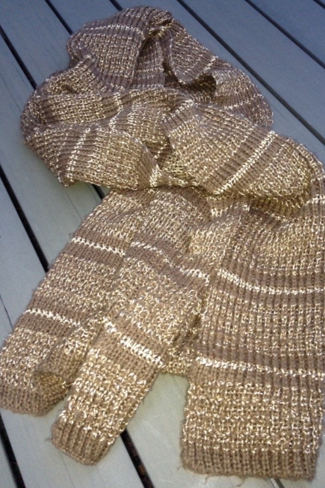 H&M Strickschal SCHAL Lurex khaki-braun/gold