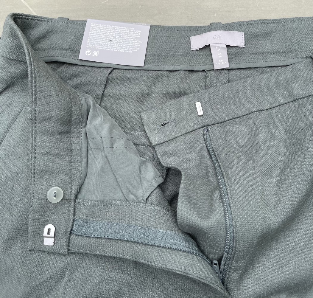 H&M Slim Slacks HOSE Business SALBEI Gr. 44