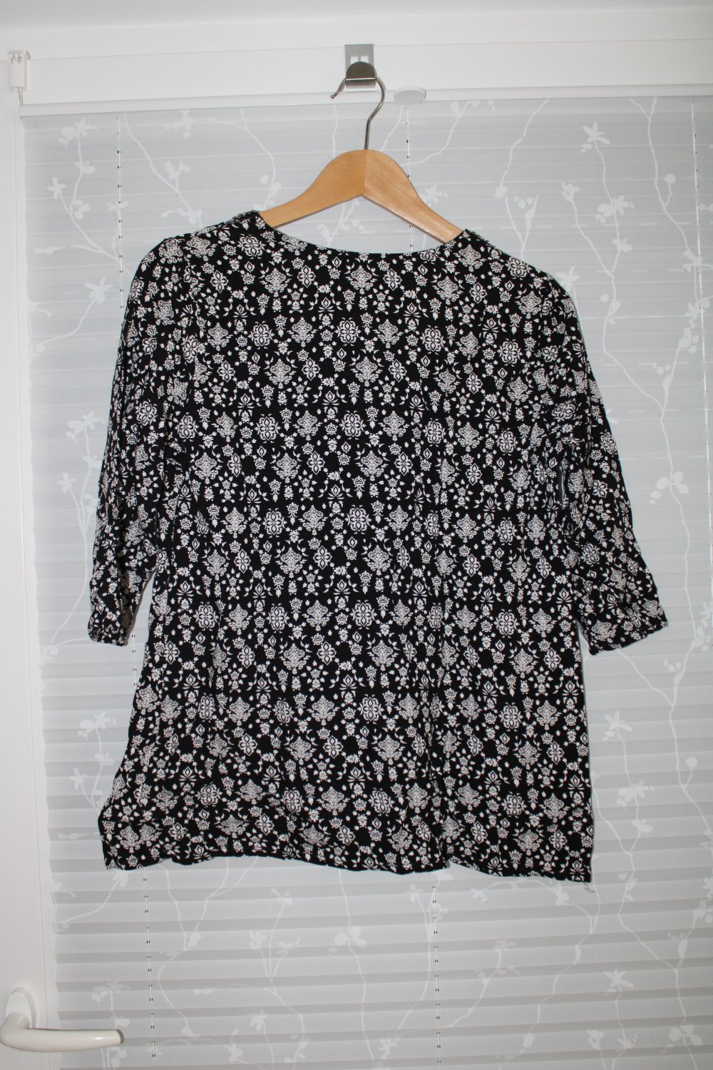 Bluse 3/4 Arm, schwarz-weiß