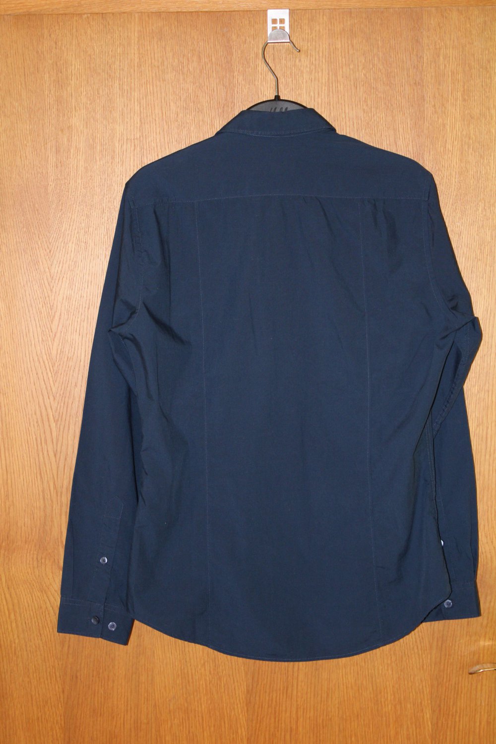 Dunkelblaues Hemd für Herren