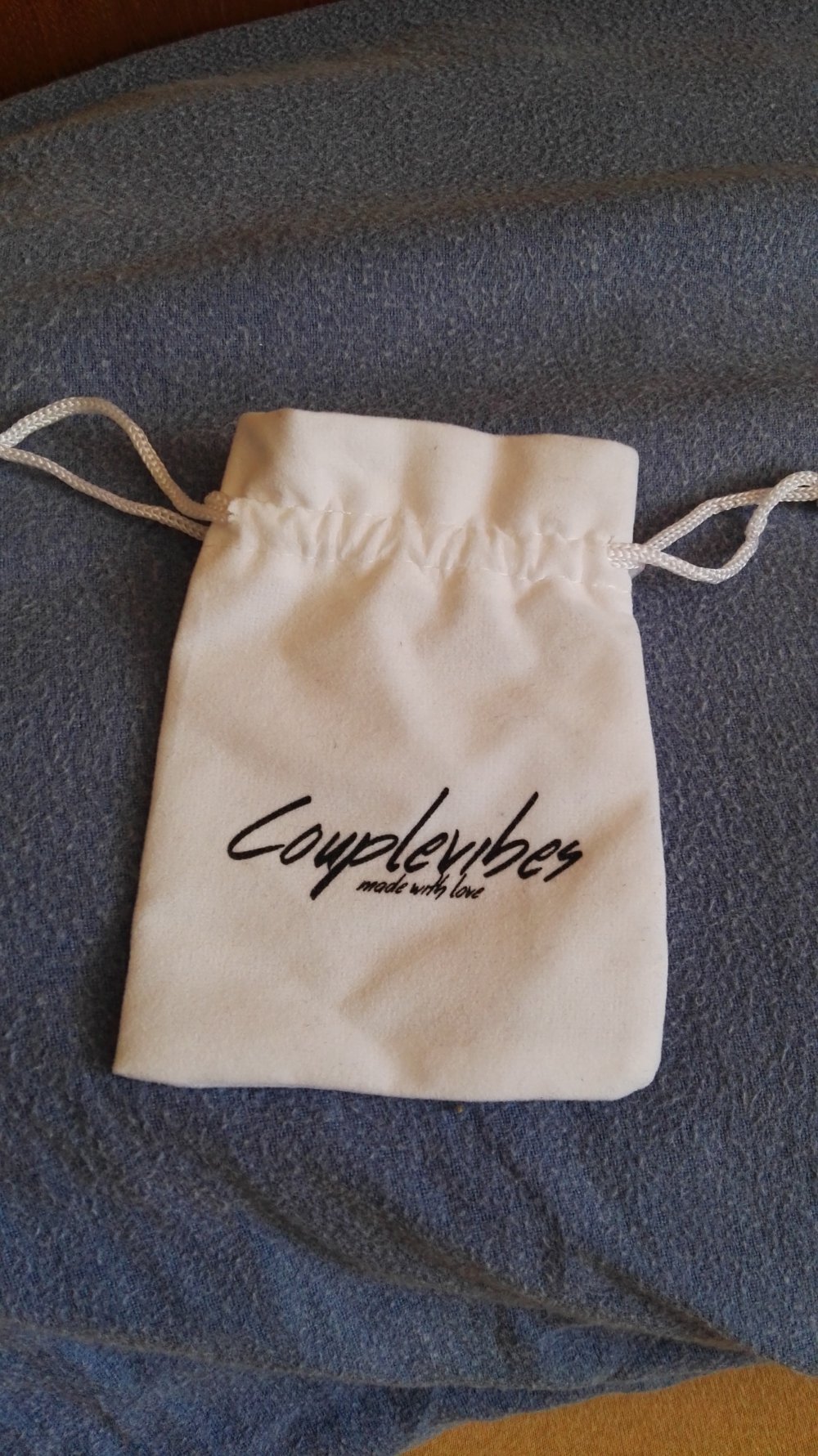 Handgefertigtes CoupleVibes Armband