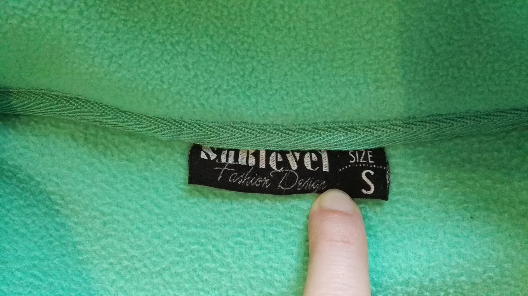 Mintgrüne Fleeceweste