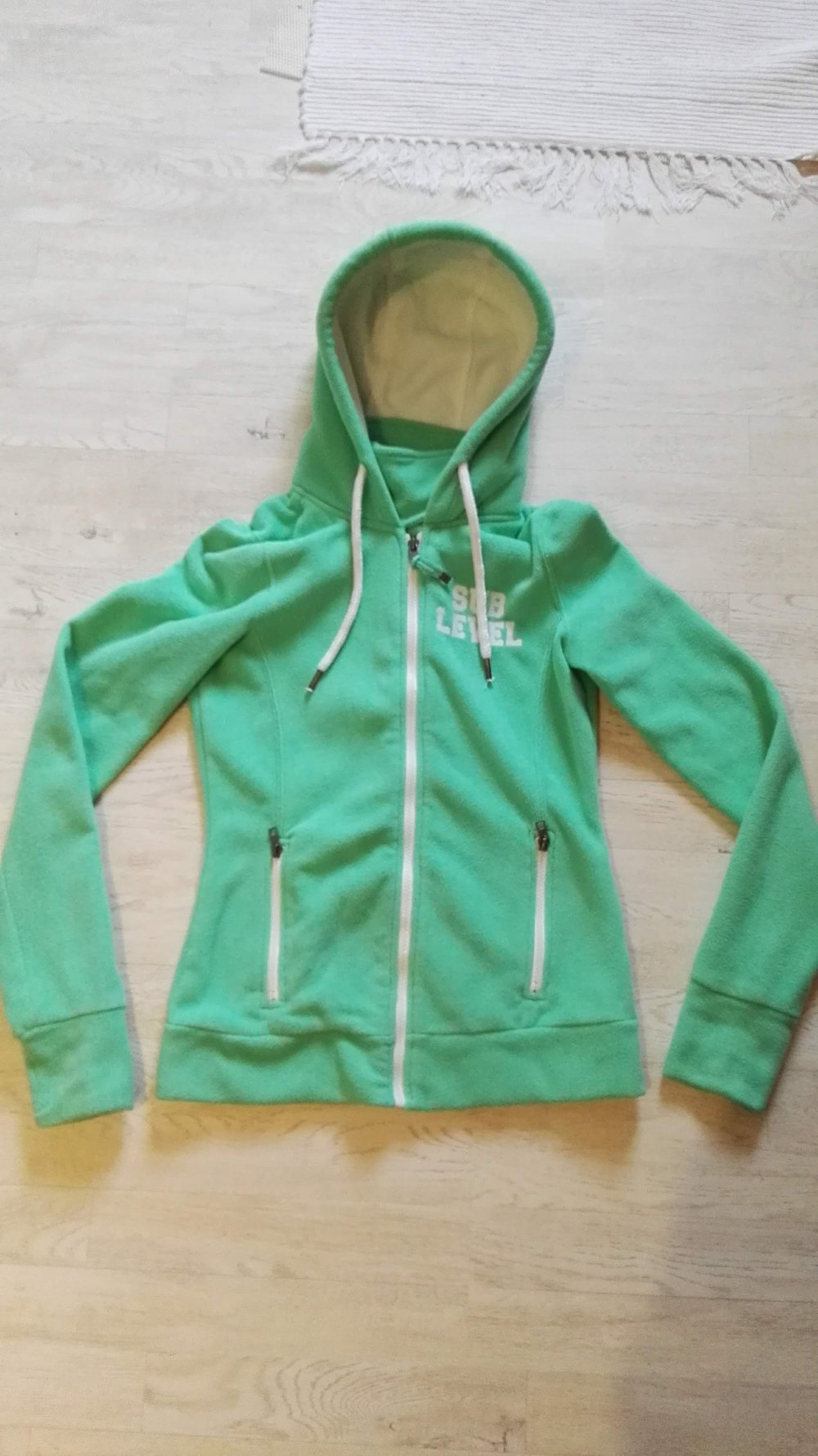 Mintgrüne Fleeceweste