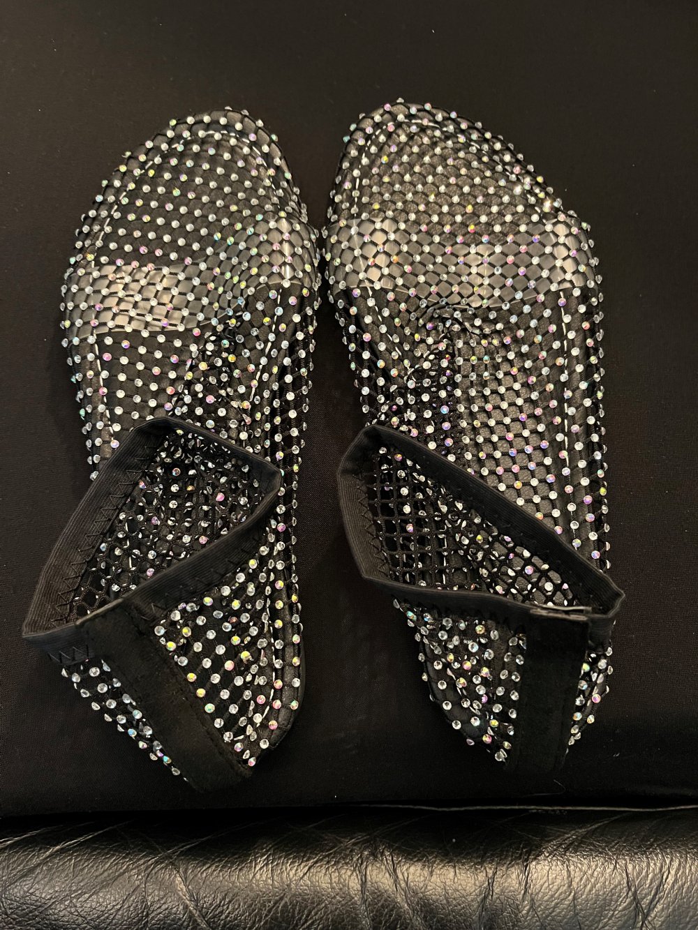 Mesh Slip-On-Sandalen/Flats, schwarz/Glitzer, Größe 37, ungetragen