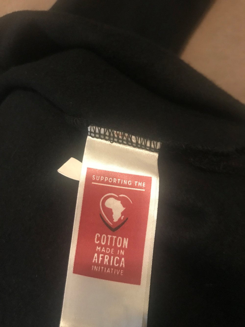 Sweater mit Hochkragen, Reißverschluß, schwarz 48/50 (bonprix collection) – neu und ungetragen