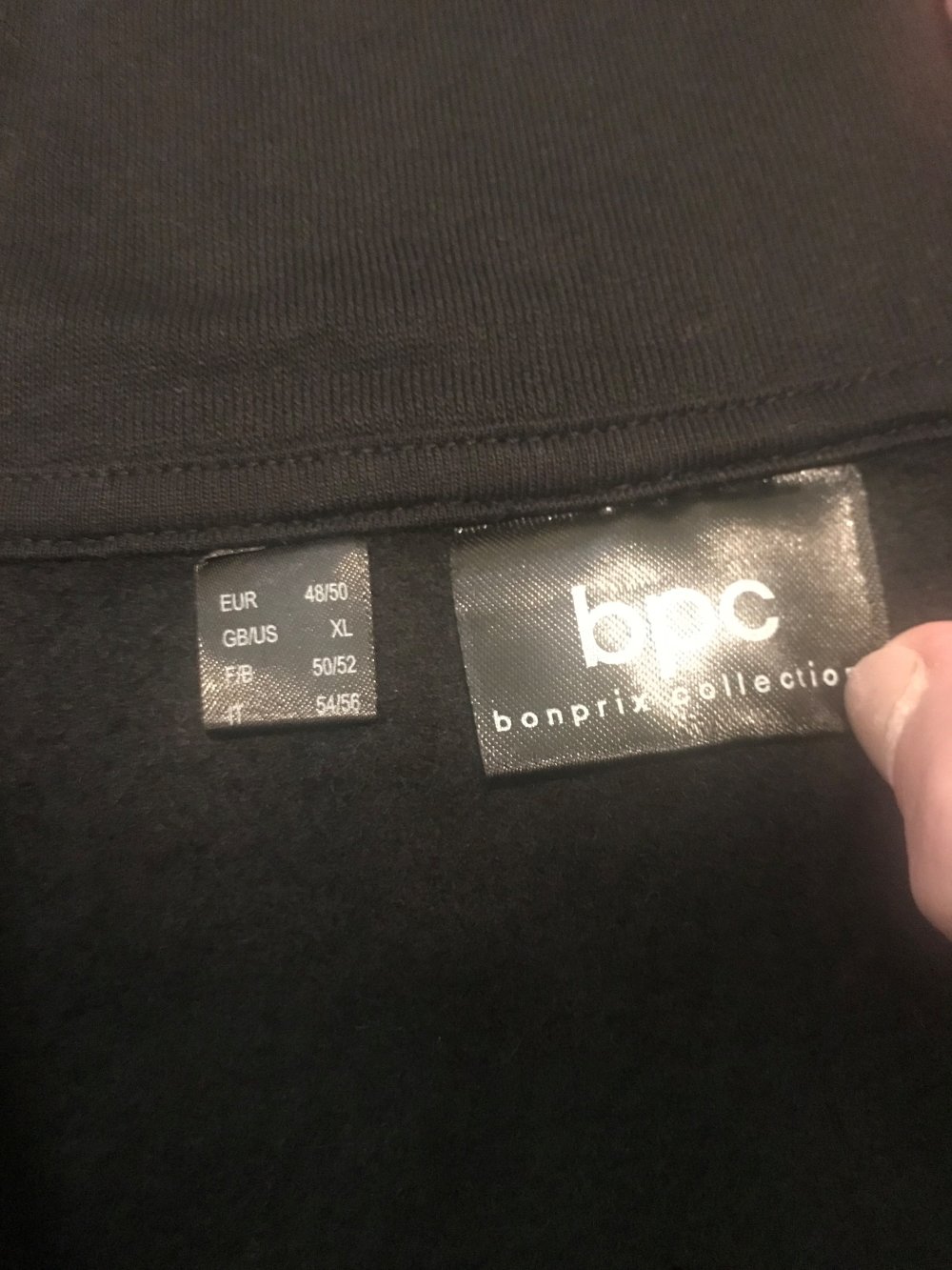 Sweater mit Hochkragen, Reißverschluß, schwarz 48/50 (bonprix collection) – neu und ungetragen