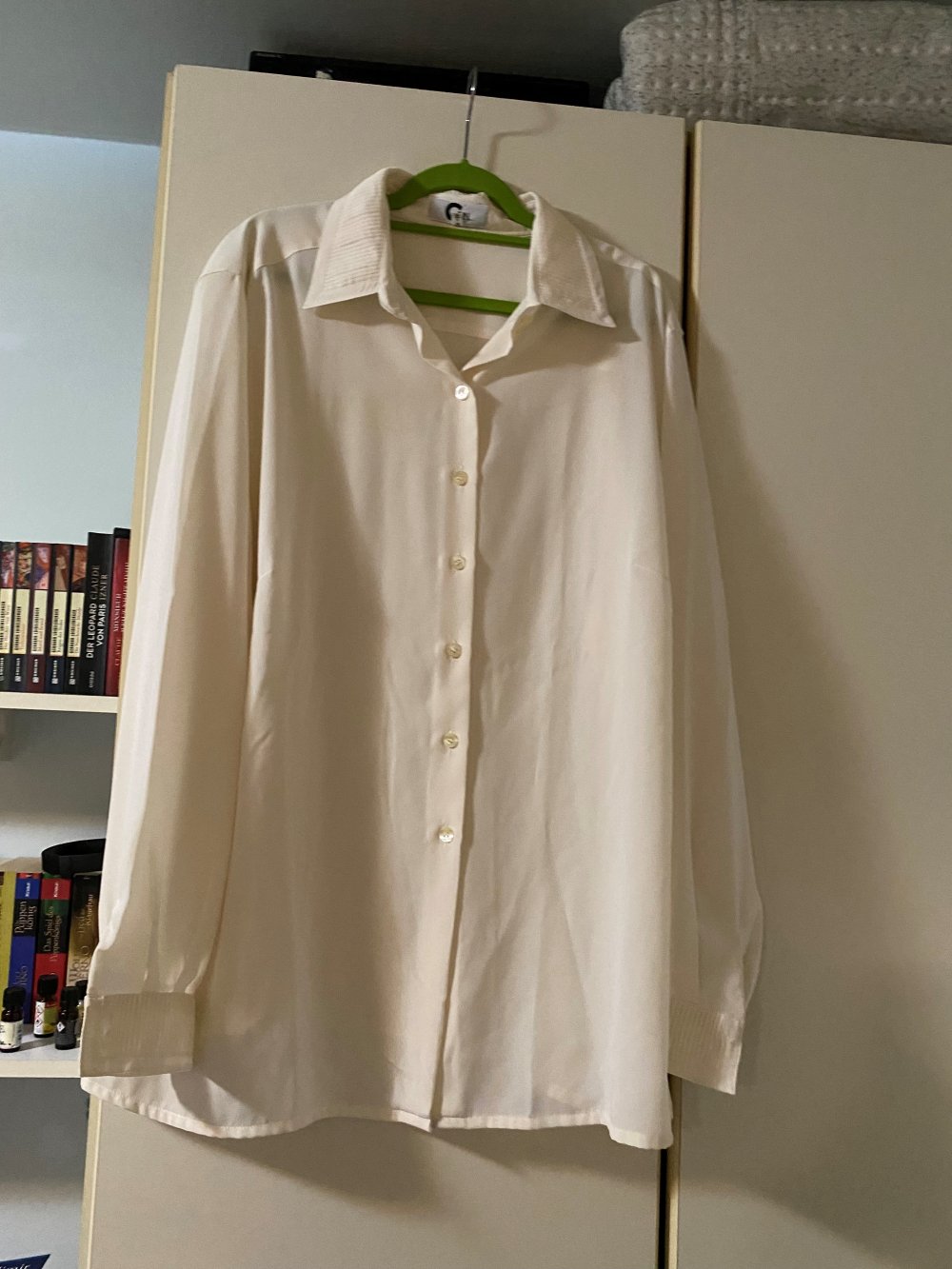 Bluse cremefarben – Größe 48 – neu und ungetragen