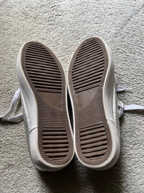 Sneaker/Turnschuhe silberfarben, Größe 37, selten getragen