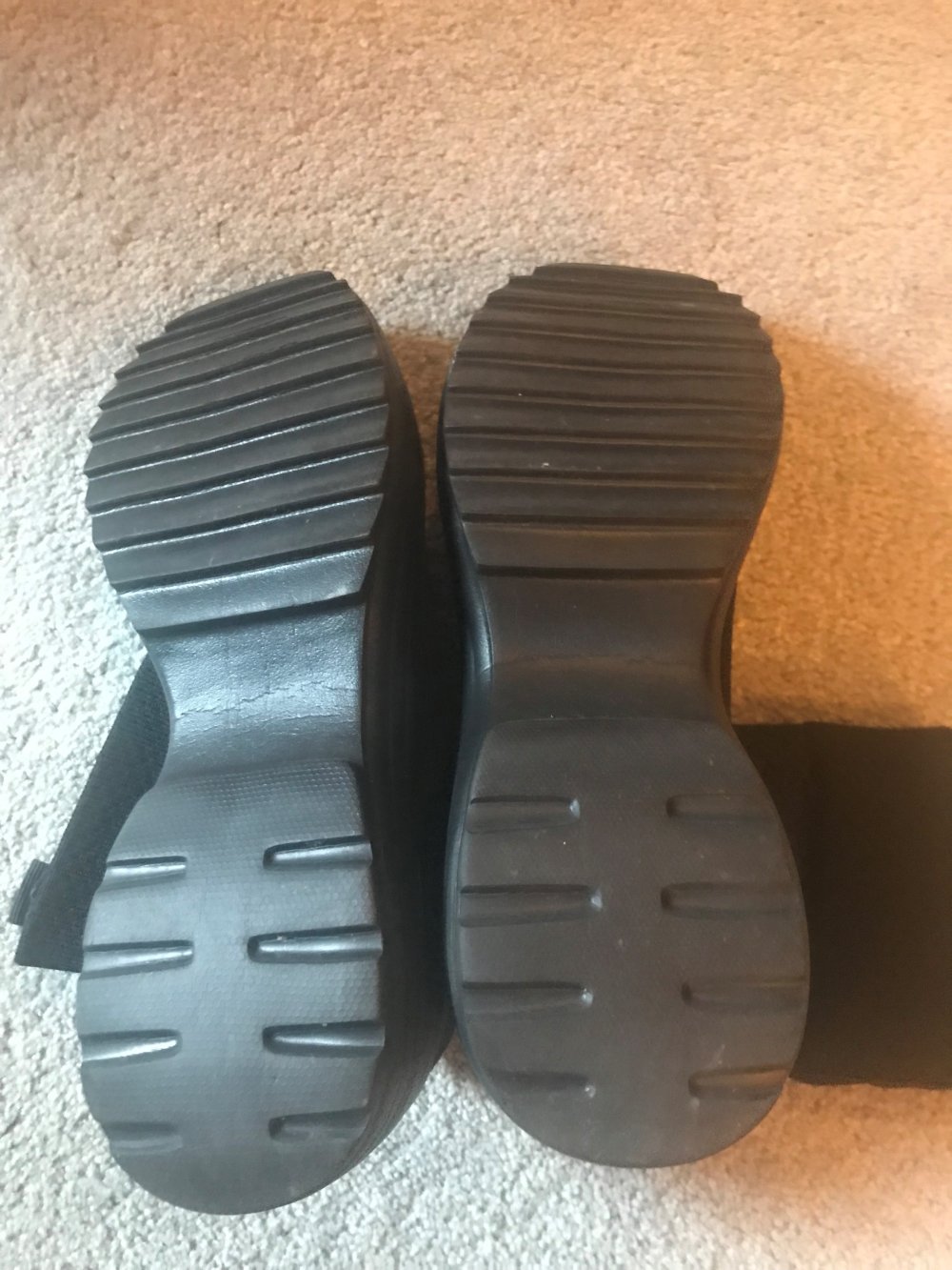 Stretchstoff Schlupfstiefeletten - schwarz – Größe 37 – Neu und ungetragen