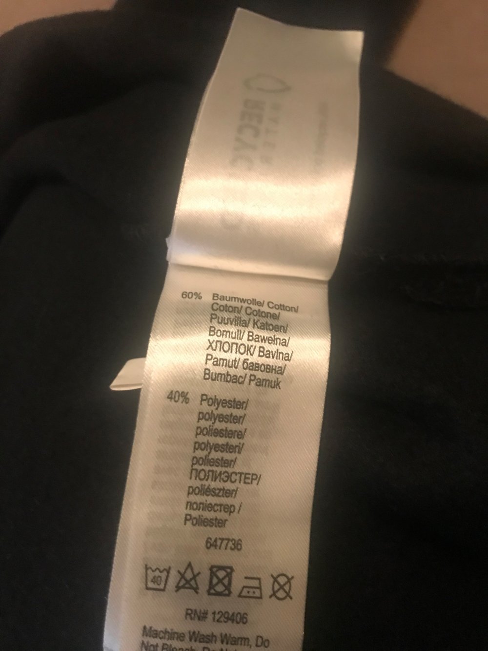 Sweater mit Hochkragen, Reißverschluß, schwarz 48/50 (bonprix collection) – neu und ungetragen