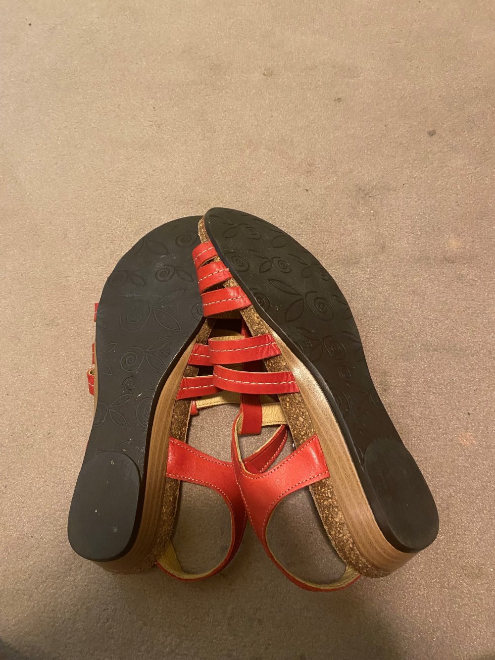 Leder Sandalen hellrot/koralle, Größe 38 von Peter Hahn – selten getragen