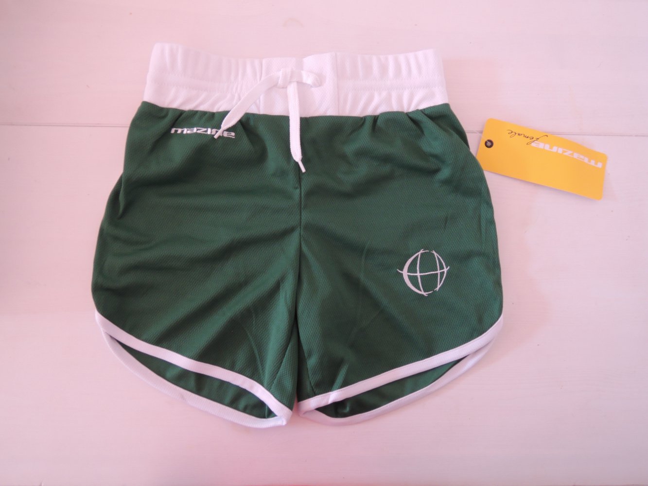 Mazine Shorts Hot Pants, grün-weiß, neu, retro