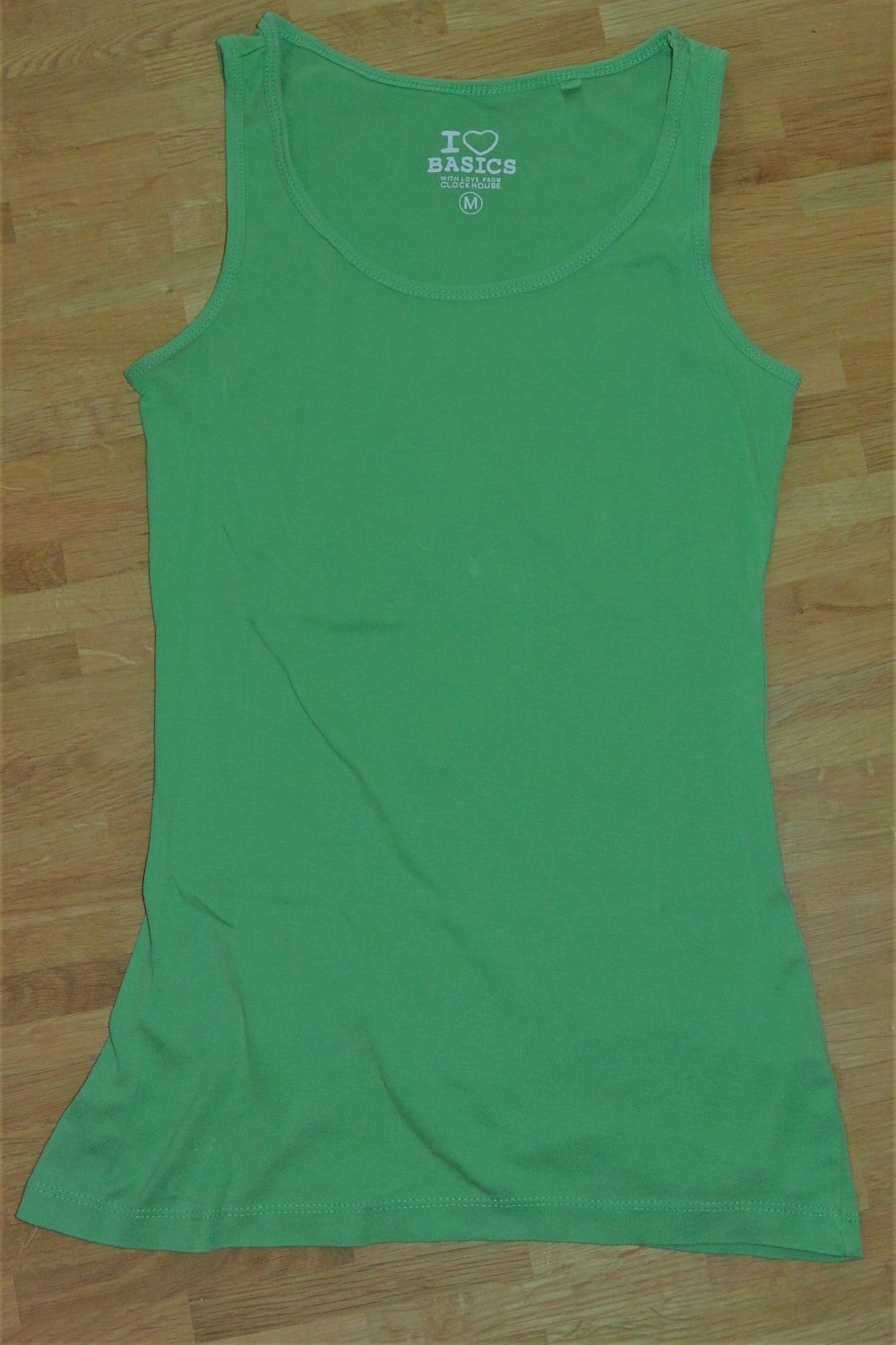 Grünes Basic Top