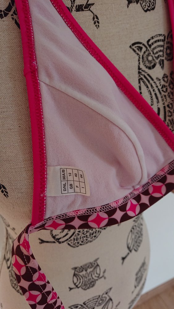 pinkes Neckholder Bikini Oberteil