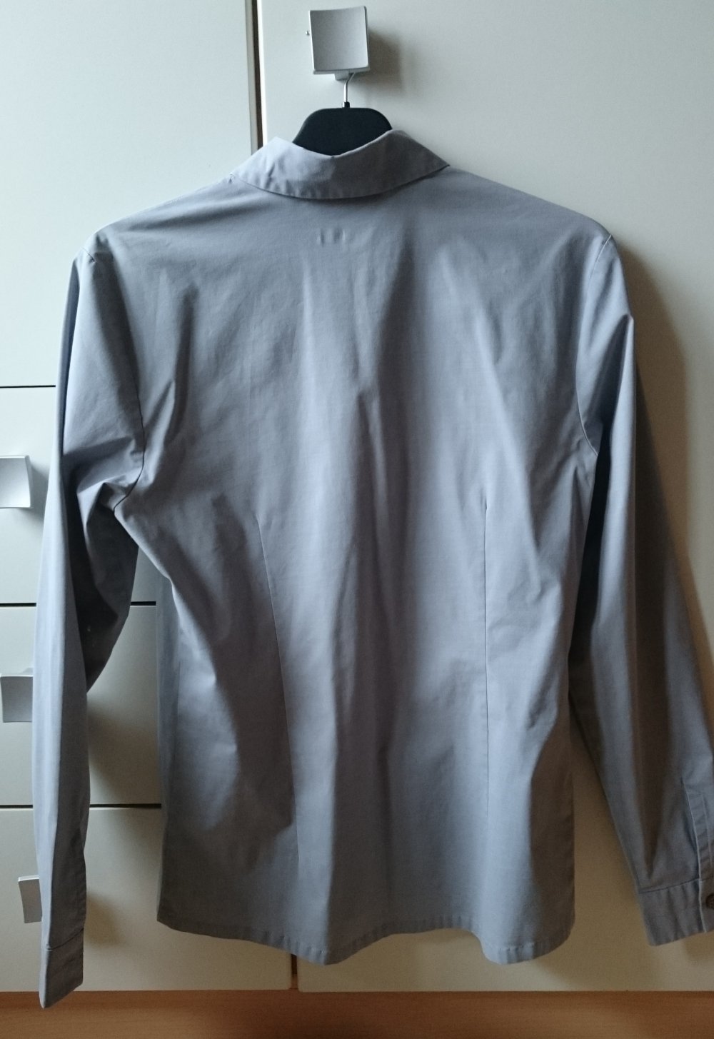 schicke, graue Stretch Hemdbluse