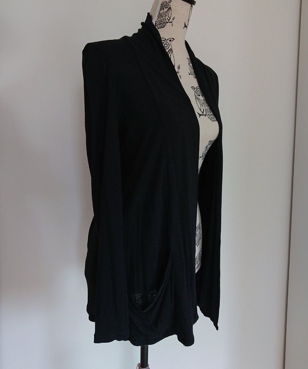 schwarzer dünner Cardigan