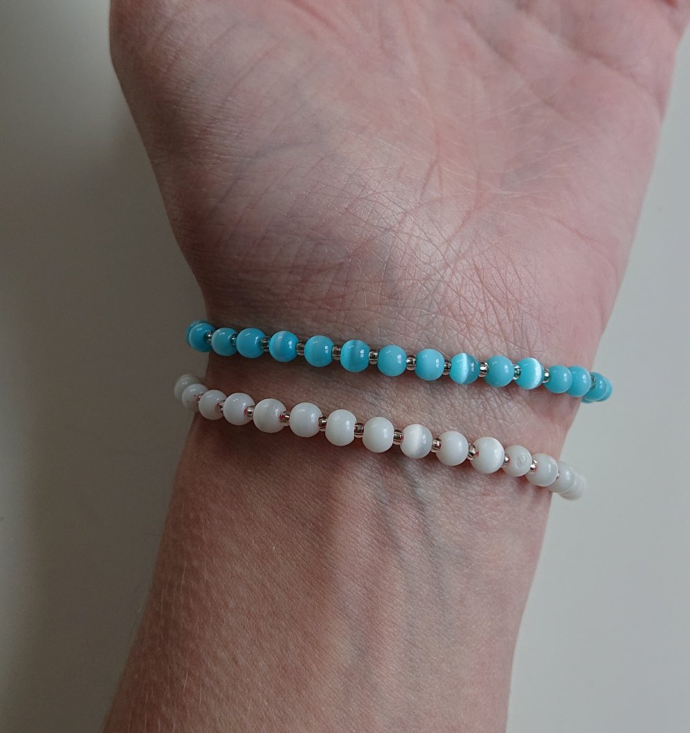 2 Glas Perlen Armbänder