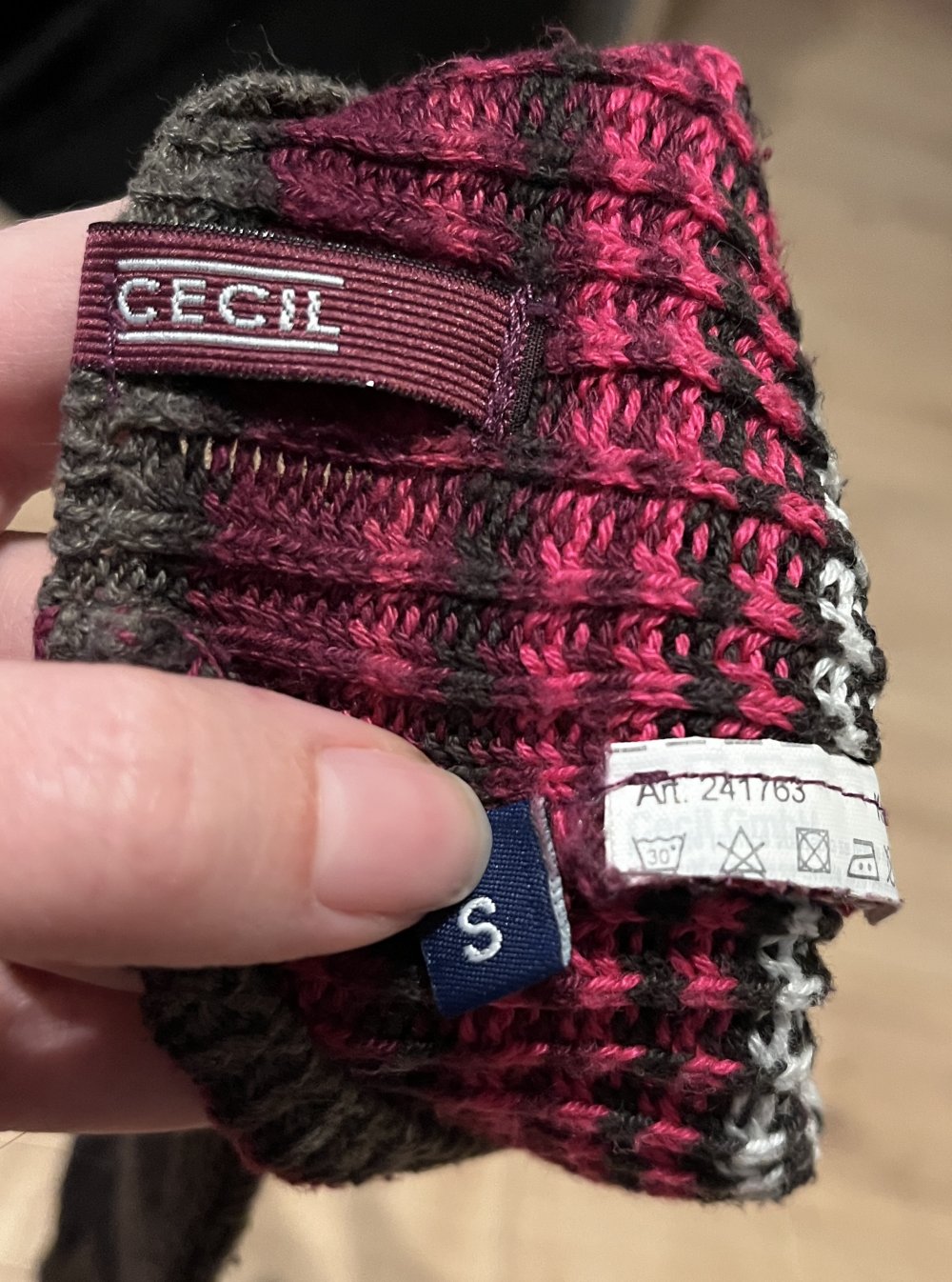 Strickhandschuhe braun mit Streifen