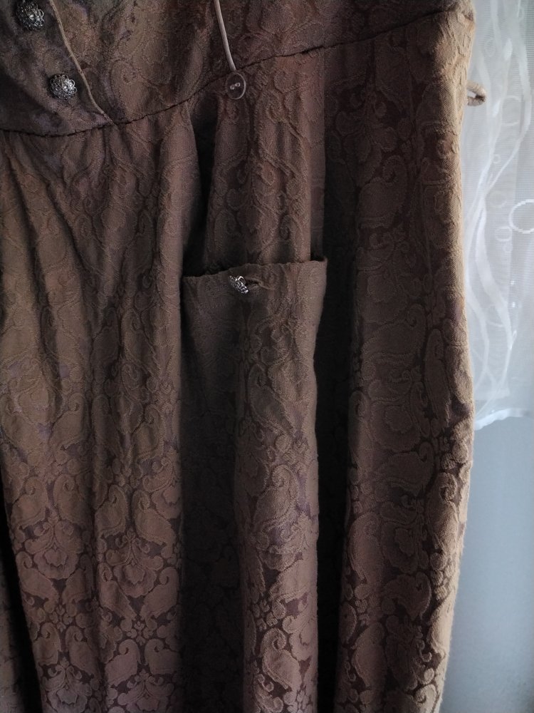 Dirndl neu Rosegoldfarbe Gr. 52 von bpc