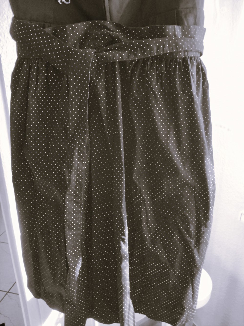 Dirdl neu schwarz von Almsach