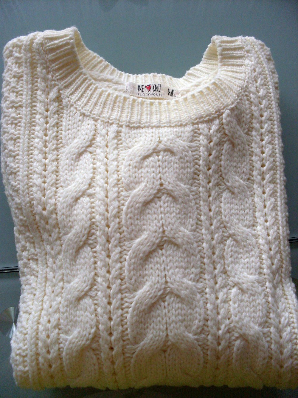 leichter Strickpulli