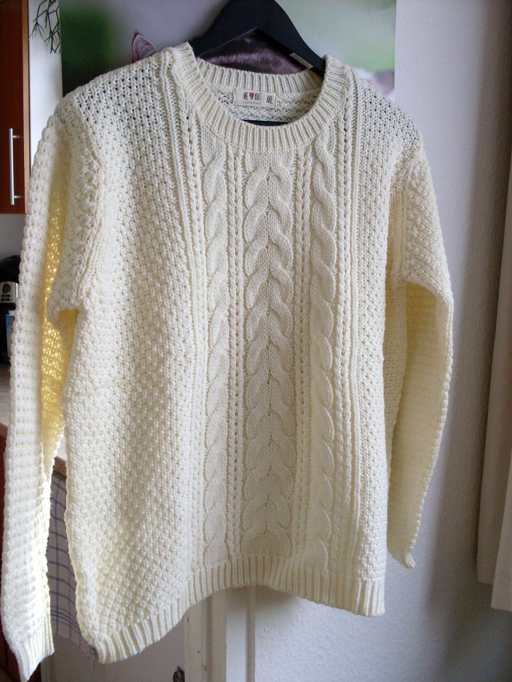leichter Strickpulli
