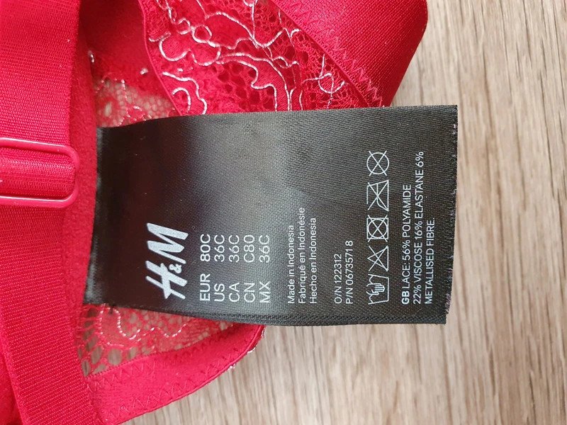 Neuer BH von H&M in rot Gr. 80C