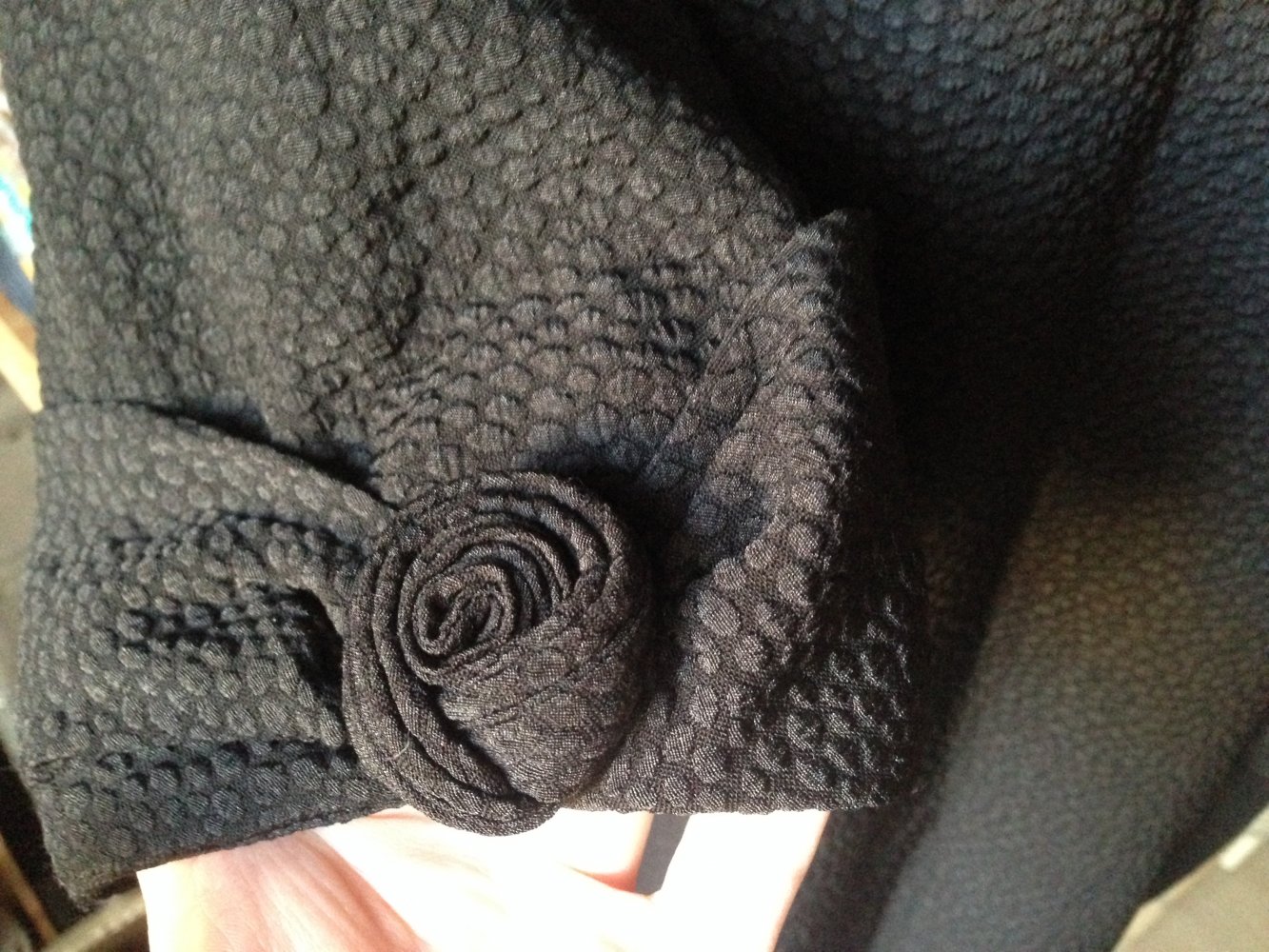 Struktur Kleid mit Blüten 