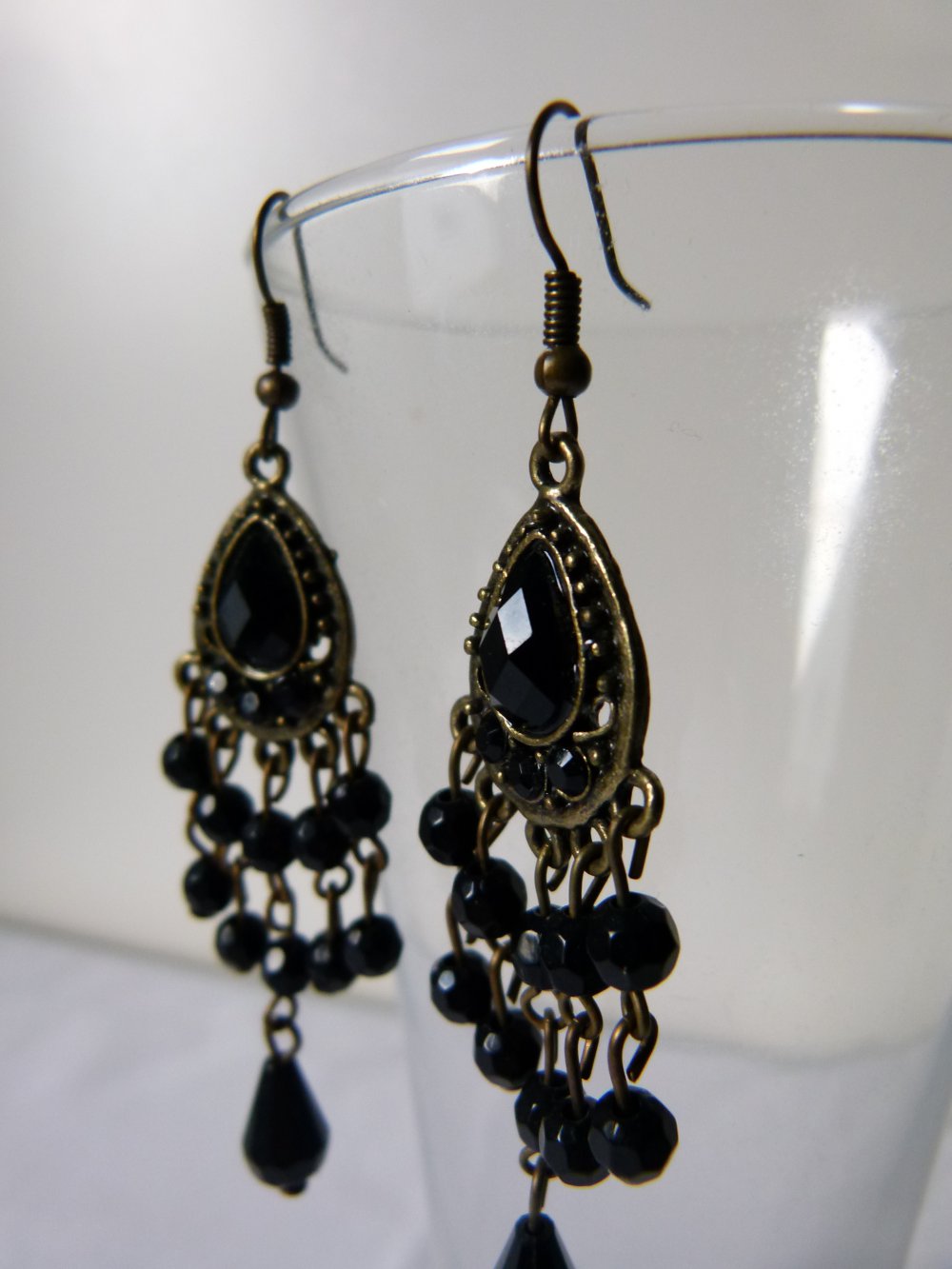 Boho Ohrringe, altgoldfarben mit schwarzen Perlen, Modeschmuck, Mori Hippie Folklore Goa Gypsy Festival Ethno