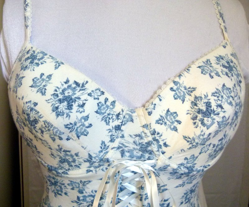 Corsage Gr.36/38 75C, mit floralem Muster, creme weiß hellblau, NEU, Romantik Boho Mori Elfen Goa Festival Cottagecore