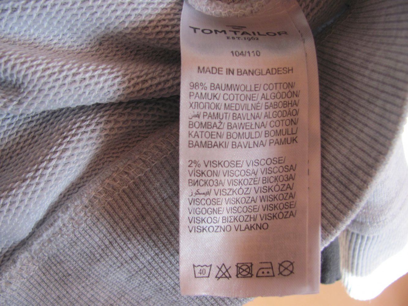 Sweatjacke Größe 104/110 Tom Tailor Jacke mit Kapuze