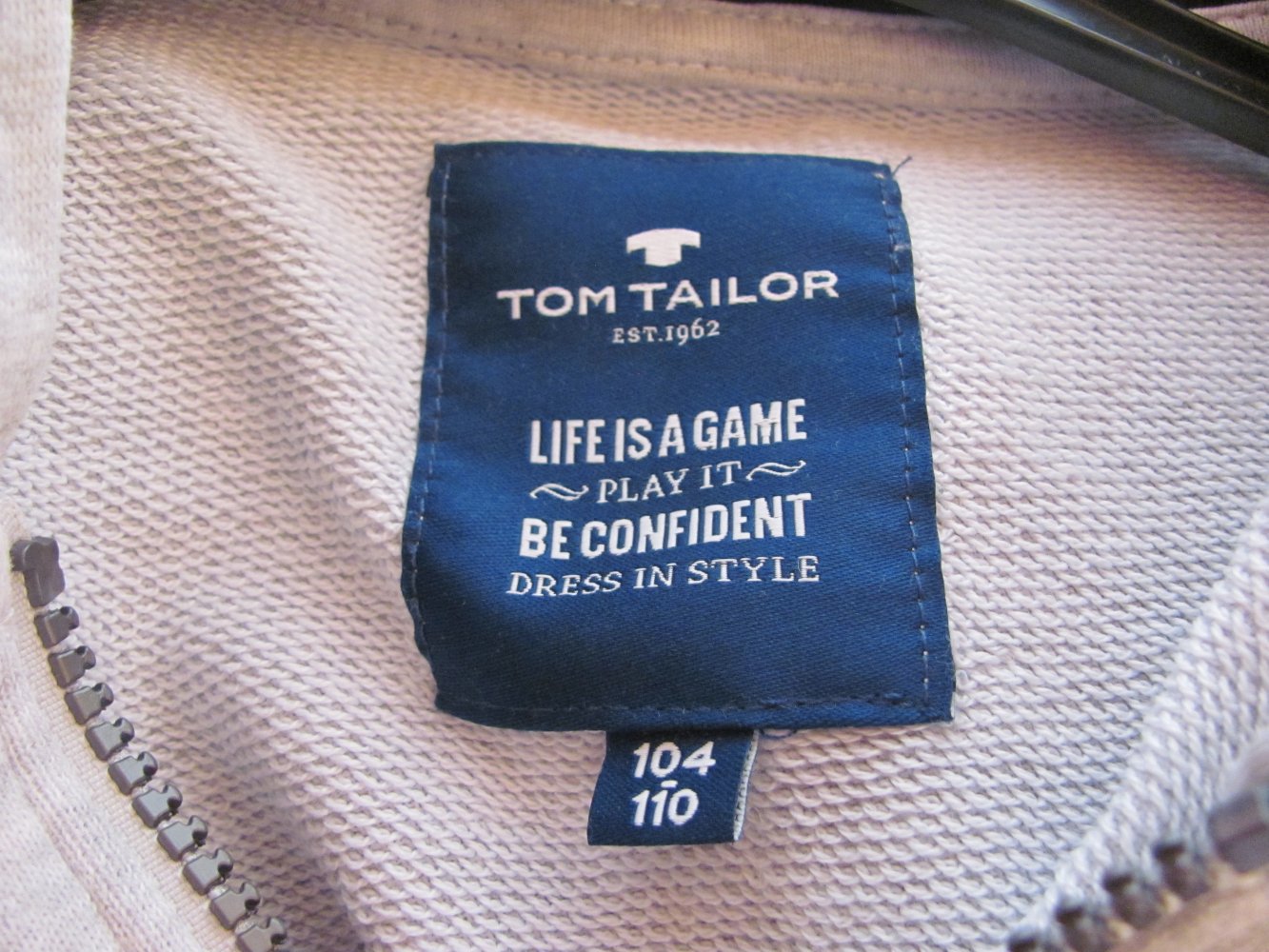 Sweatjacke Größe 104/110 Tom Tailor Jacke mit Kapuze