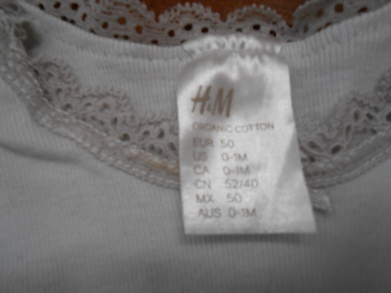 3 Bodys 50 H&M und ergee weiß türkis