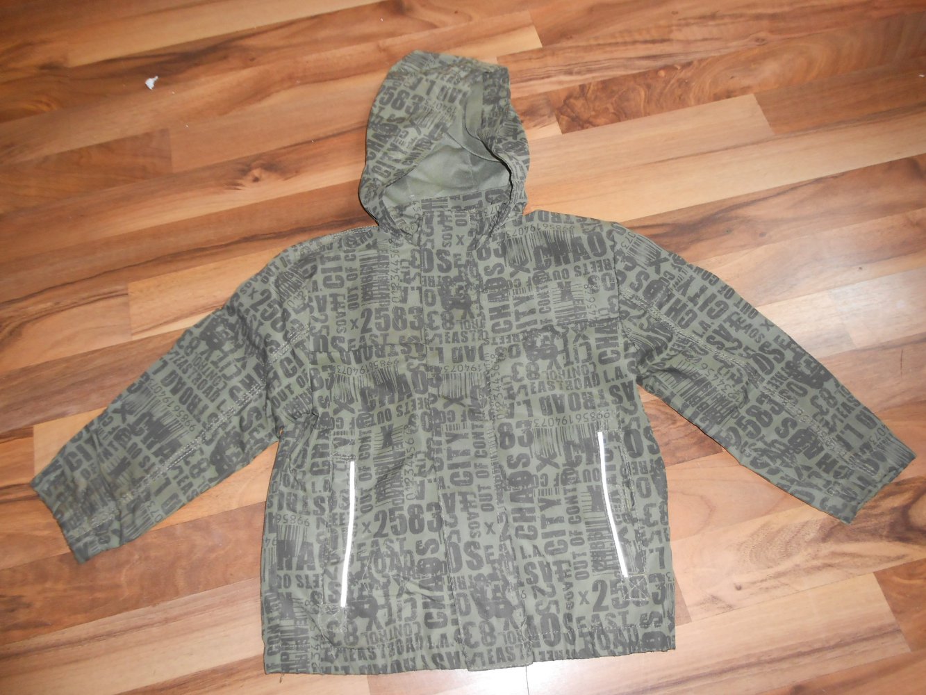 Jacke dünn khaki 98 okay
