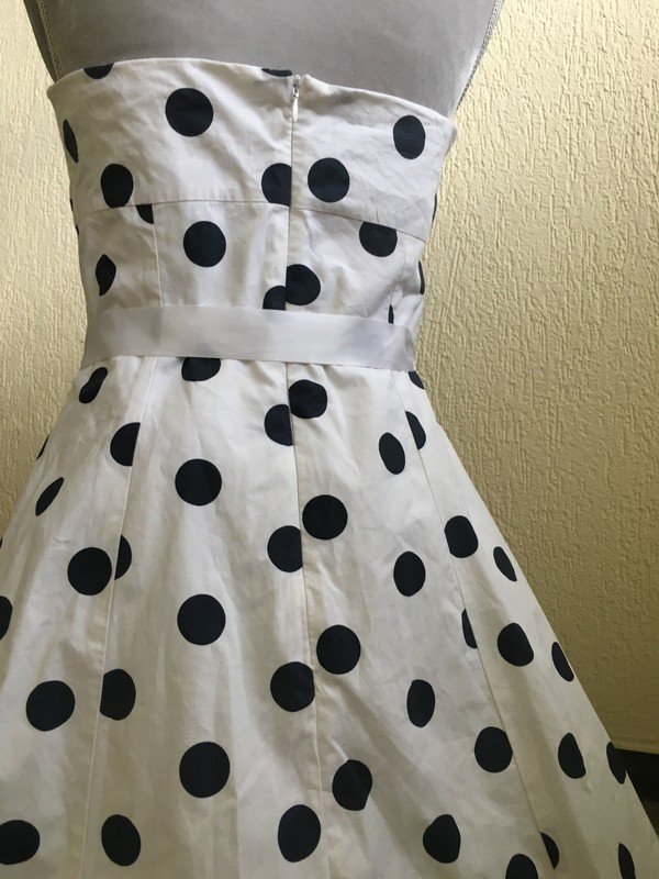 Gepunktetes Bandeau-Kleid von Orsay