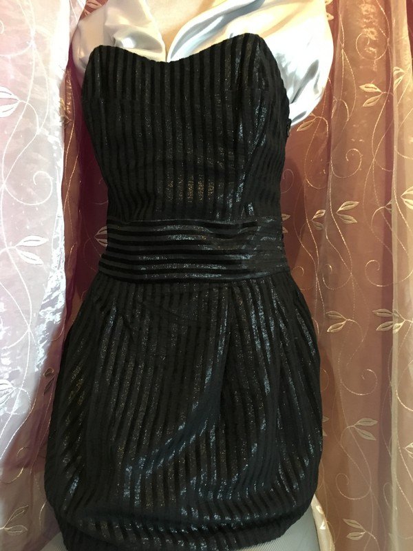  Trägerlos Abiballkleid / Partykleid in schwarz