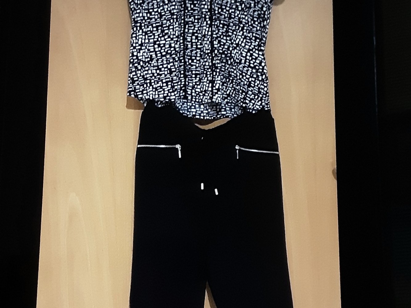 NEUES Set     Schlupfhose und Bluse 