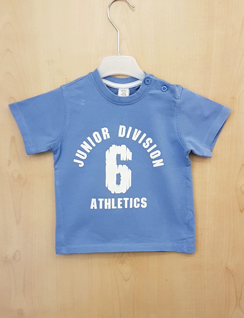 blaues Shirt mit weissem Aufdruck und Zahl - C&A - 86