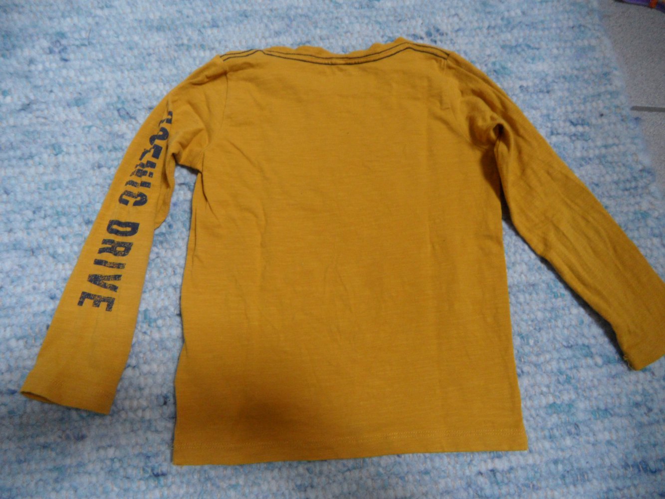 name it Langarmshirt senfgelb Auto Oldtimer 104