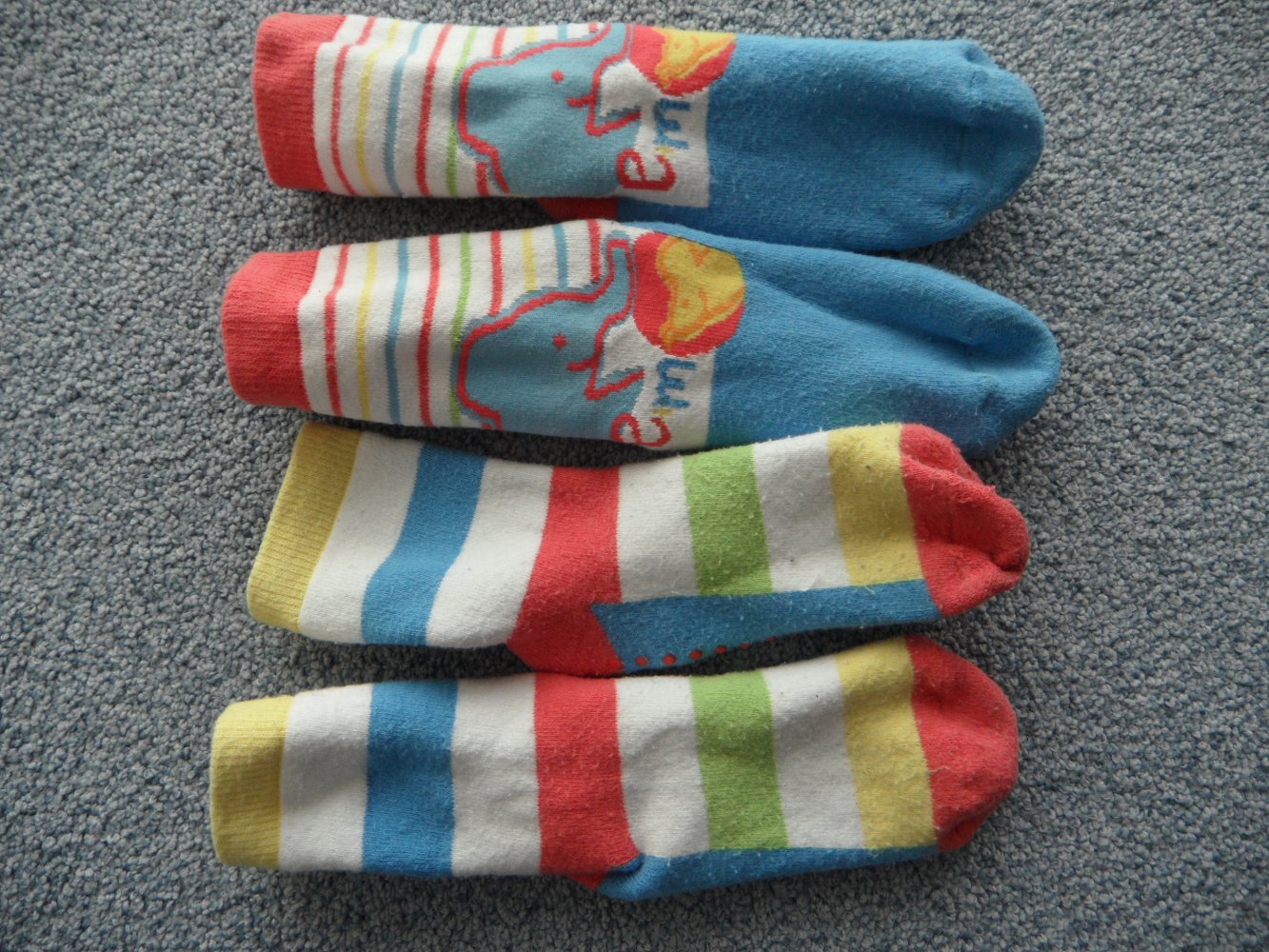 TCM 2 Paar Stoppersocken Noppensocken 24-26