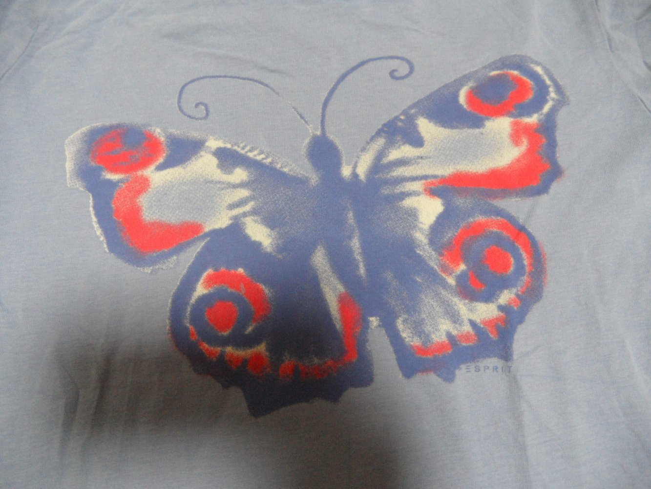 Esprit 128/134 Langarmshirt Schmetterling