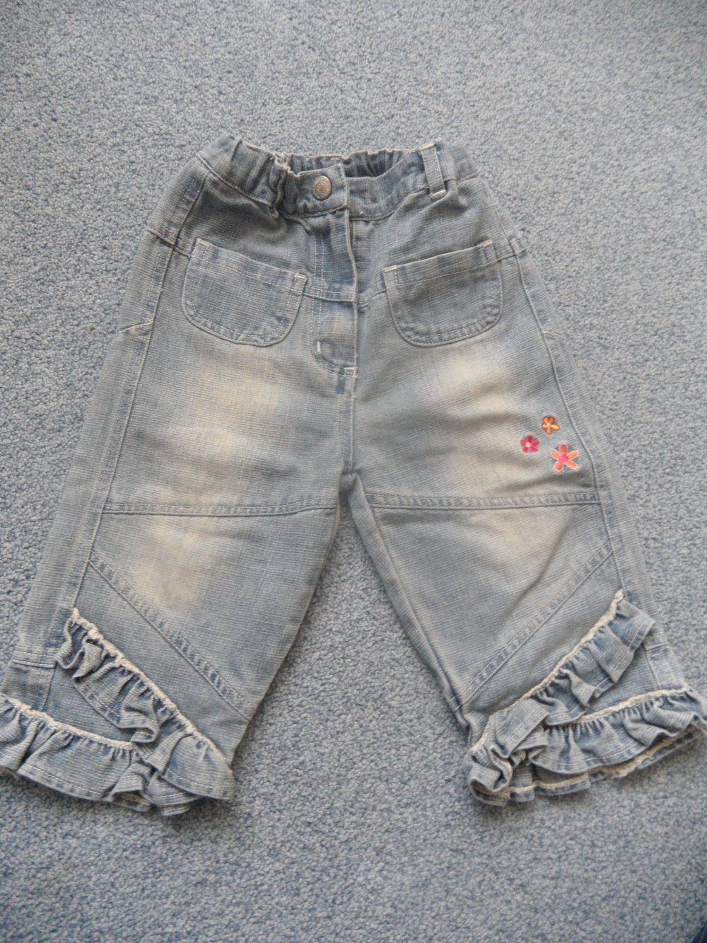 süße Hose Topolino Jeans Rüschen