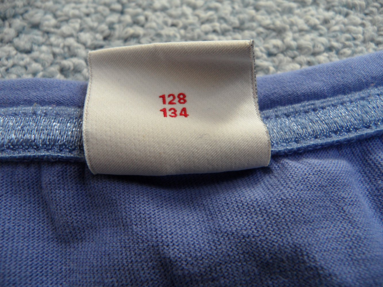 s.Oliver Langarmshirt Pfau 128/134