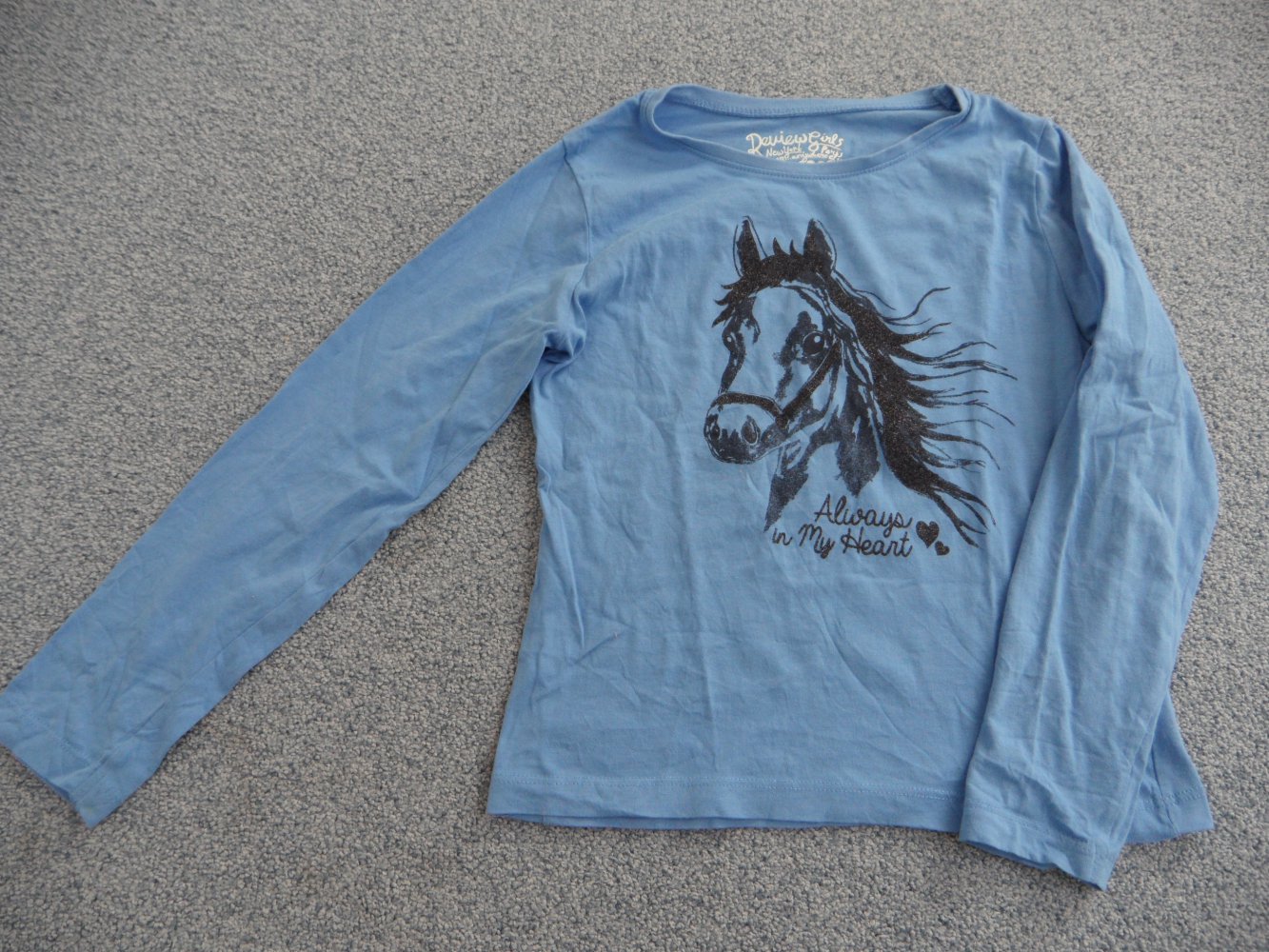 Review tolles Langarmshirt Glitzer Pferd 128/134
