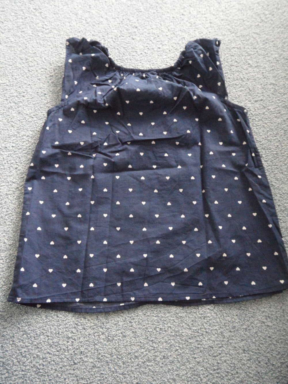 H&M süße leichte luftige Bluse mit Herzchen 128