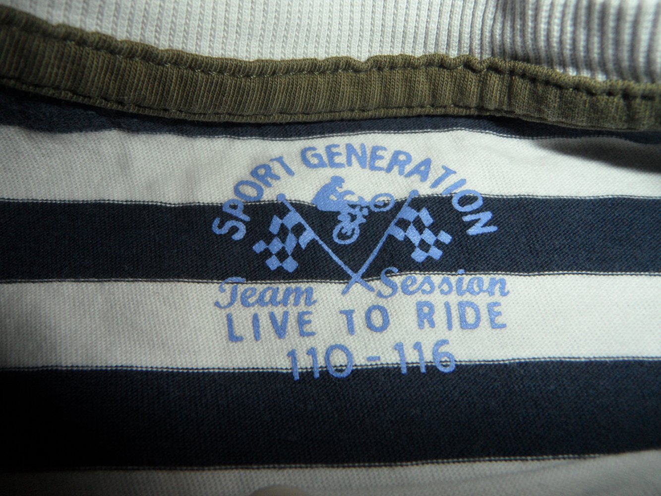 H&M Langarmshirt 110/116 Kickboard 