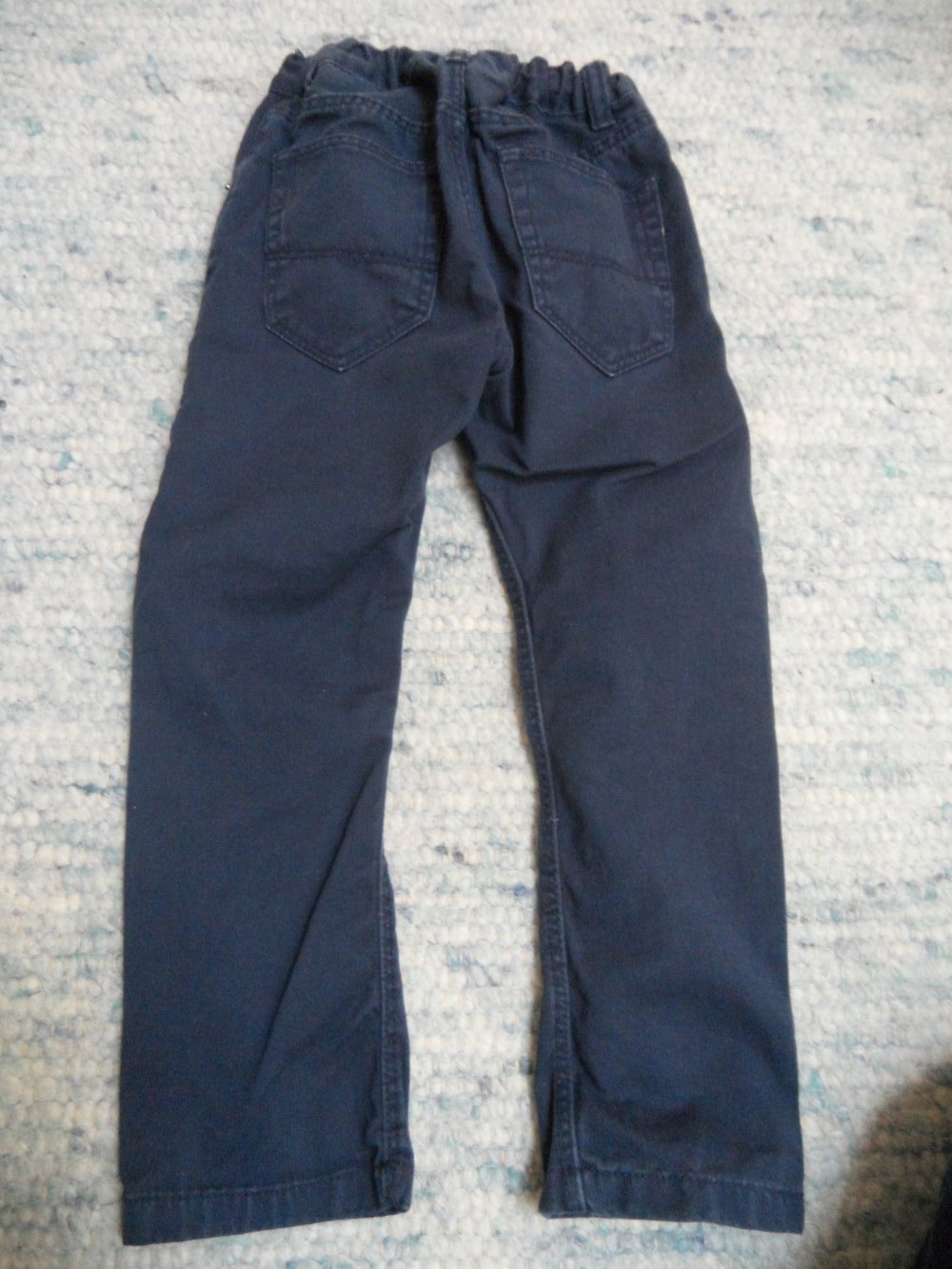 H&M Chino Gr. 104