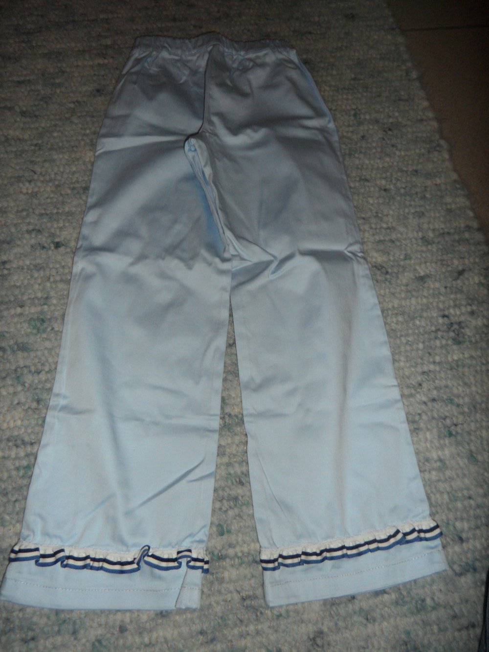 hellblaue Sommer-Hose DIY