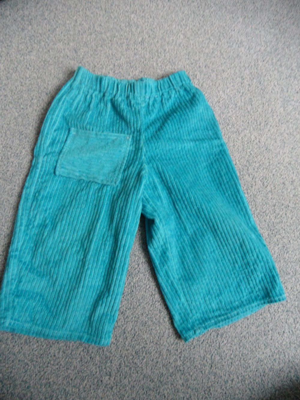 DIY handmade Breitcord-Hose 